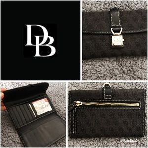 ✨DOONIE & BOURKE WALLET✨ AVAILABLE